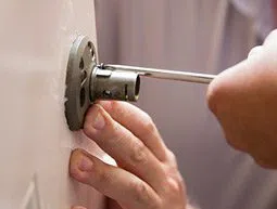  Chantilly Locksmith Service Chantilly, VA 703-270-6013